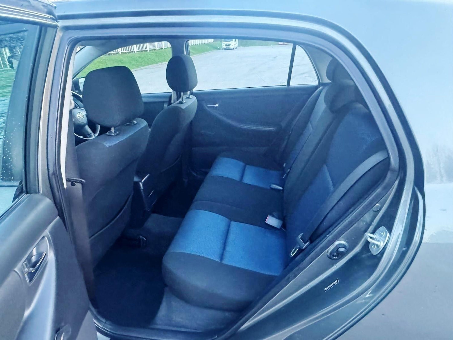 Used Toyota Corolla 2005 for sale - 77386436: Photo 32