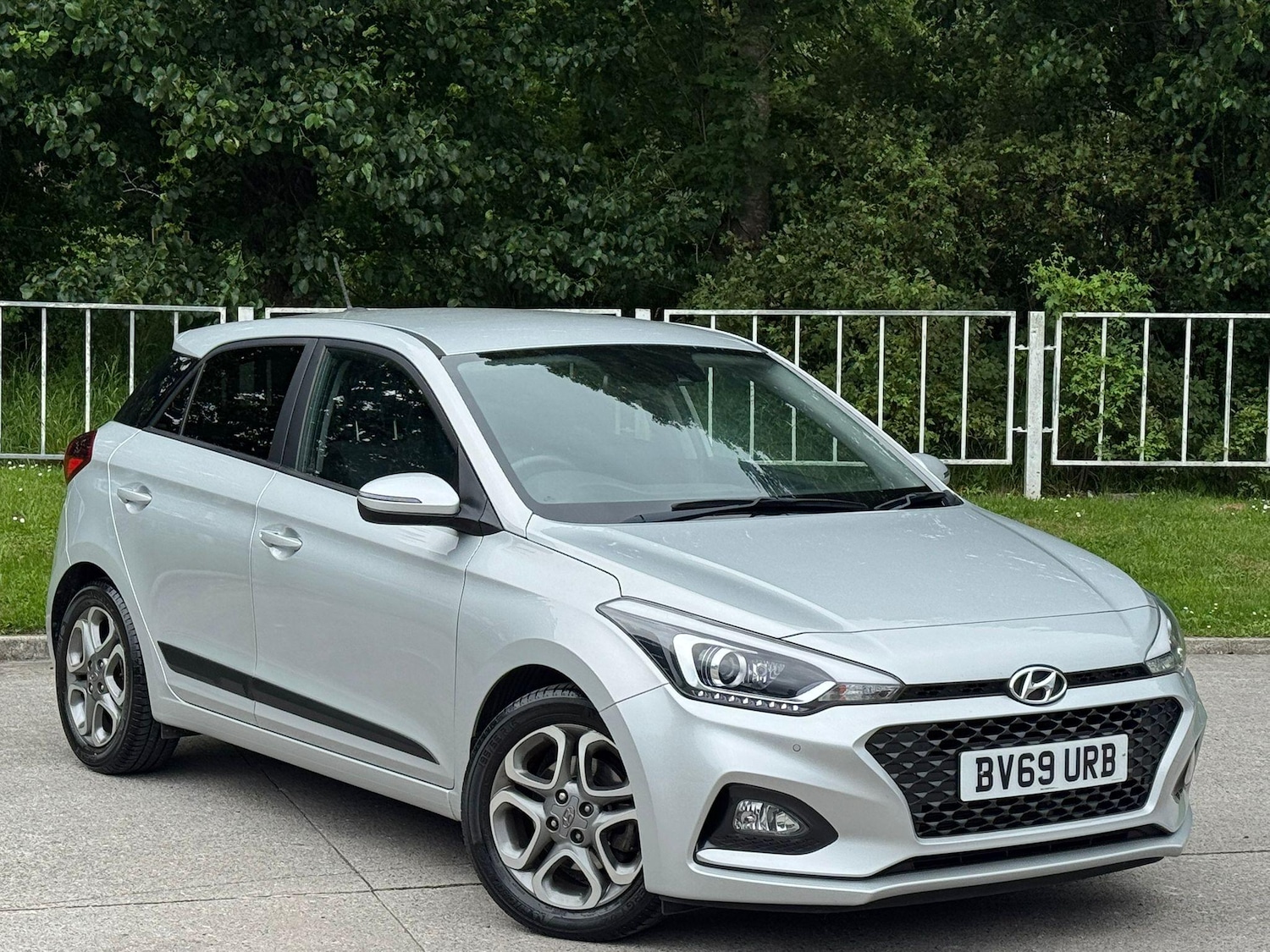Used Hyundai i20 2019 for sale - 77386784: Photo 1