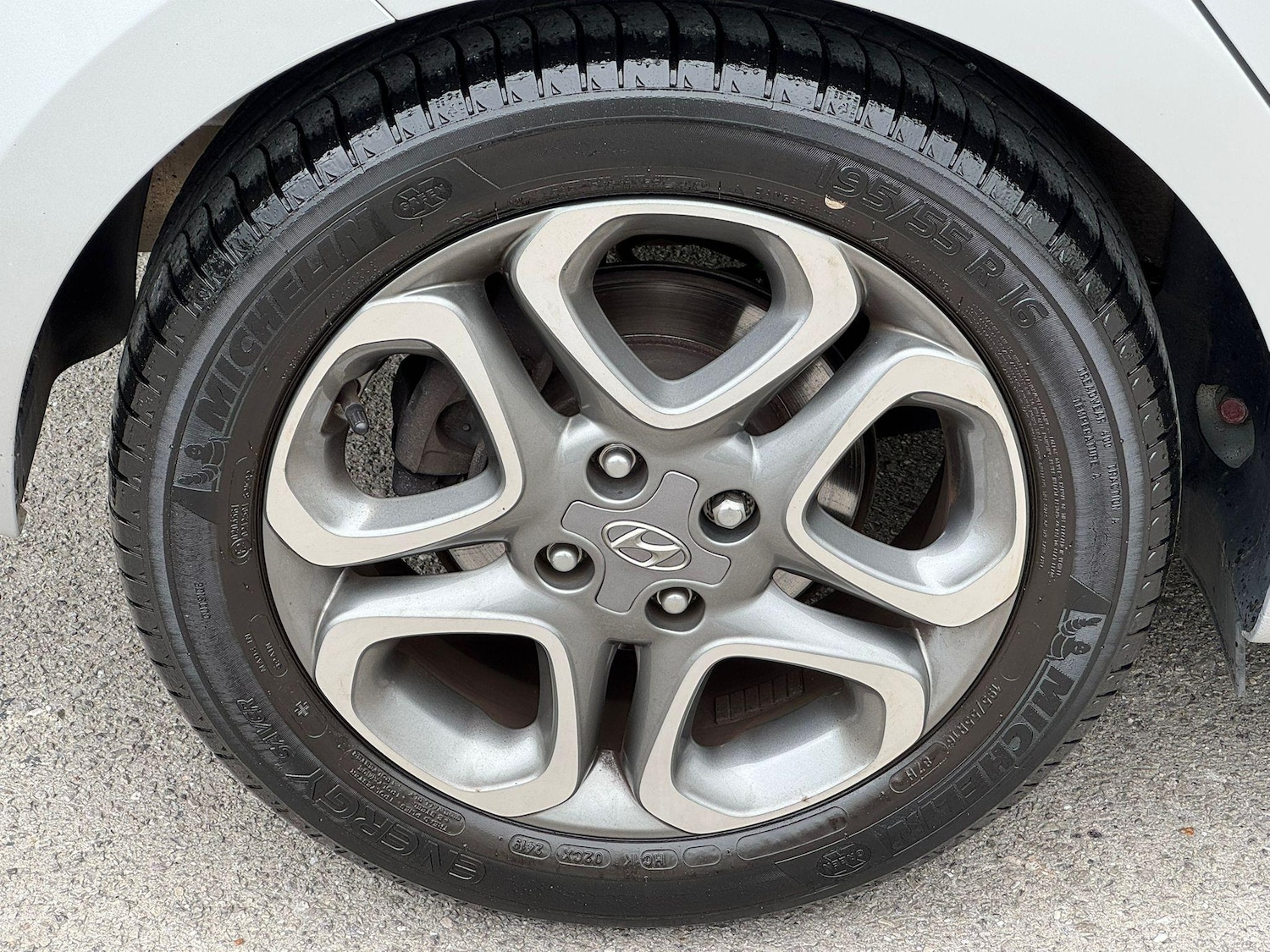 Used Hyundai i20 2019 for sale - 77386784: Photo 19