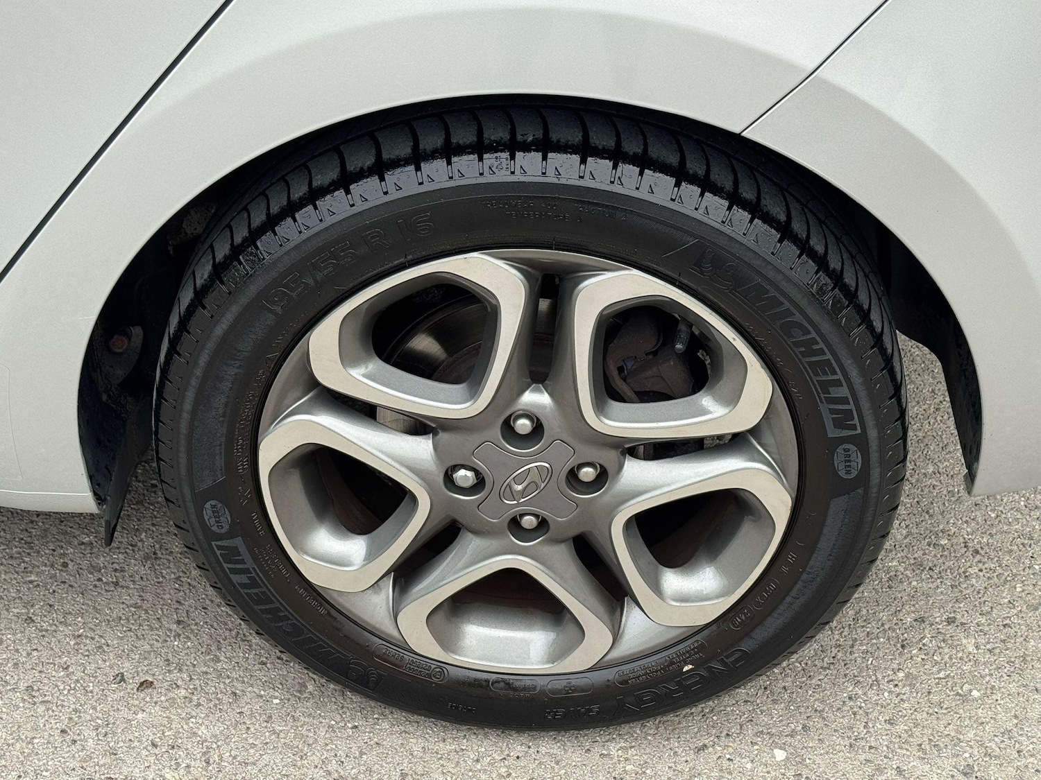 Used Hyundai i20 2019 for sale - 77386784: Photo 20