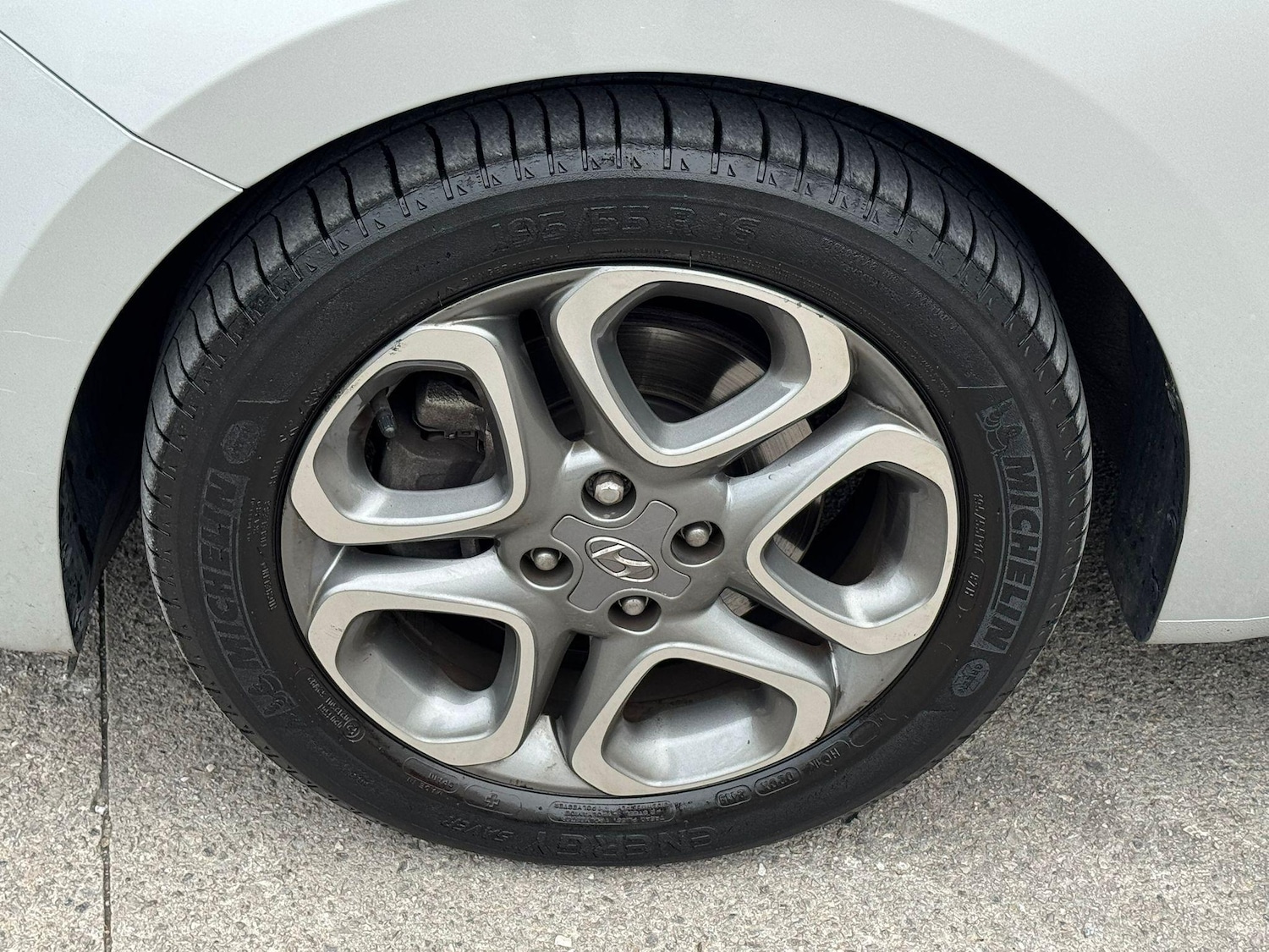 Used Hyundai i20 2019 for sale - 77386784: Photo 21