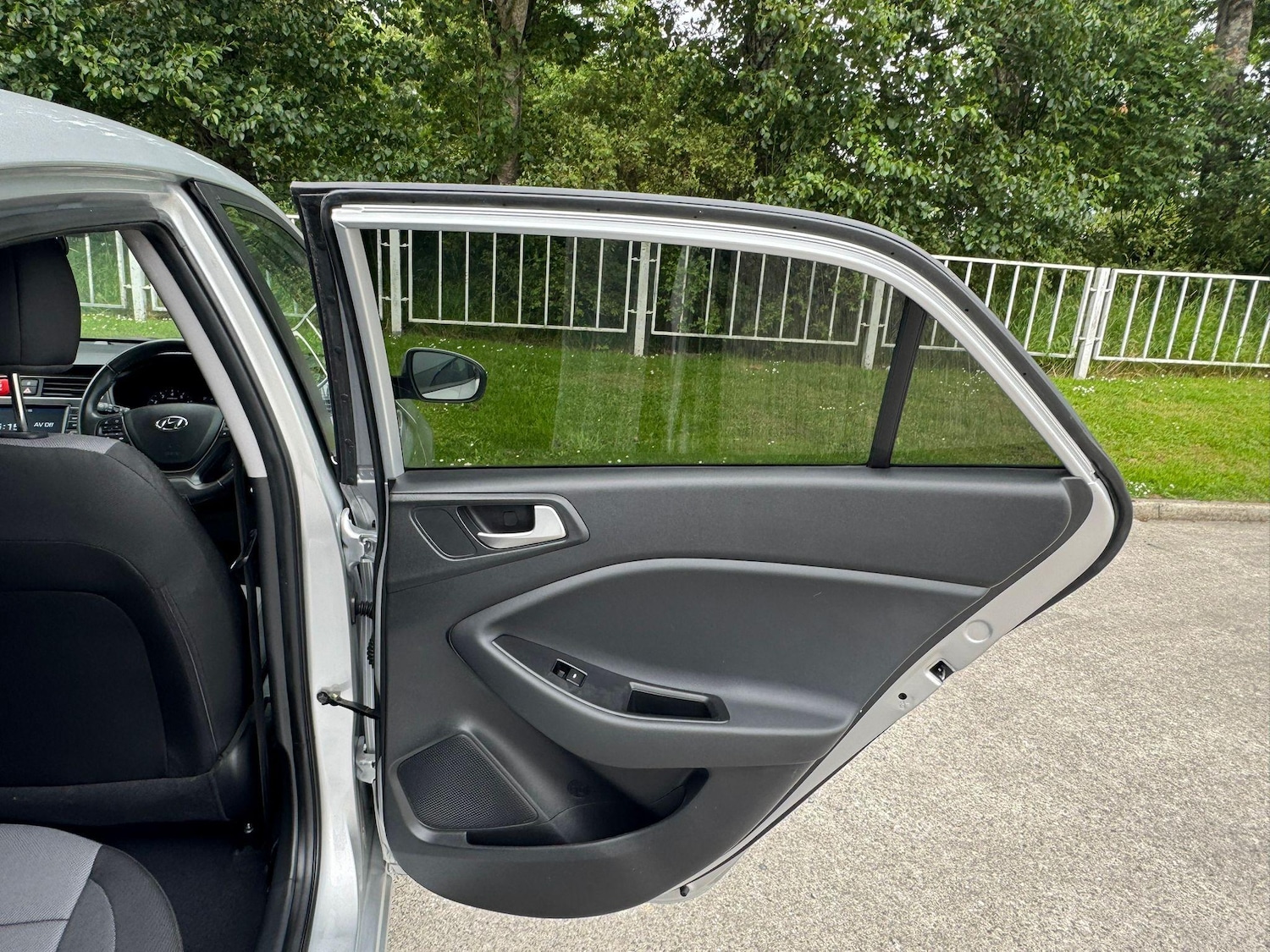 Used Hyundai i20 2019 for sale - 77386784: Photo 25