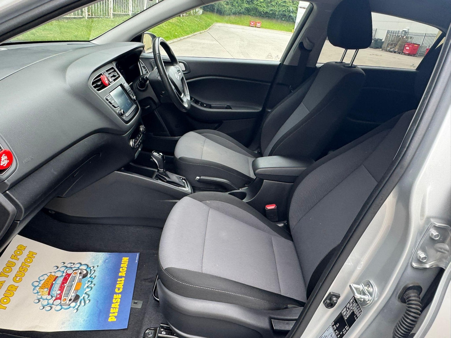 Used Hyundai i20 2019 for sale - 77386784: Photo 49