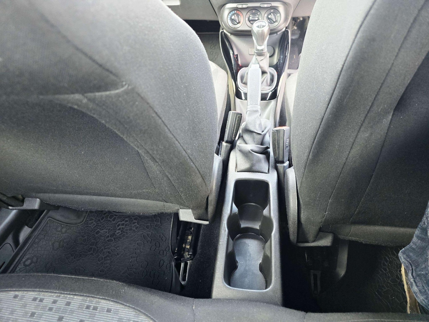 Used Vauxhall ADAM 2015 for sale - 77387597: Photo 28