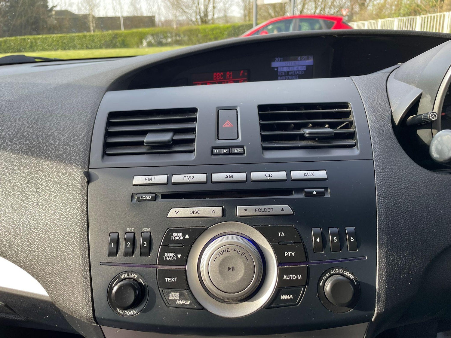 Used Mazda Mazda3 2011 for sale - 77957071: Photo 18