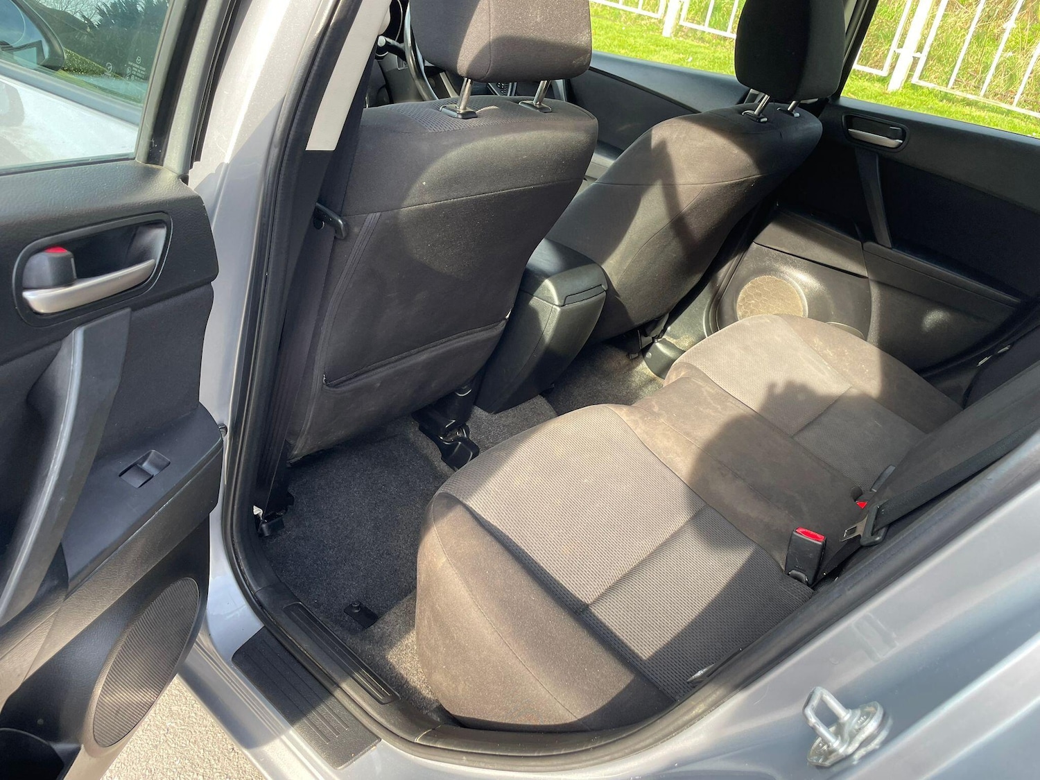 Used Mazda Mazda3 2011 for sale - 77957071: Photo 24