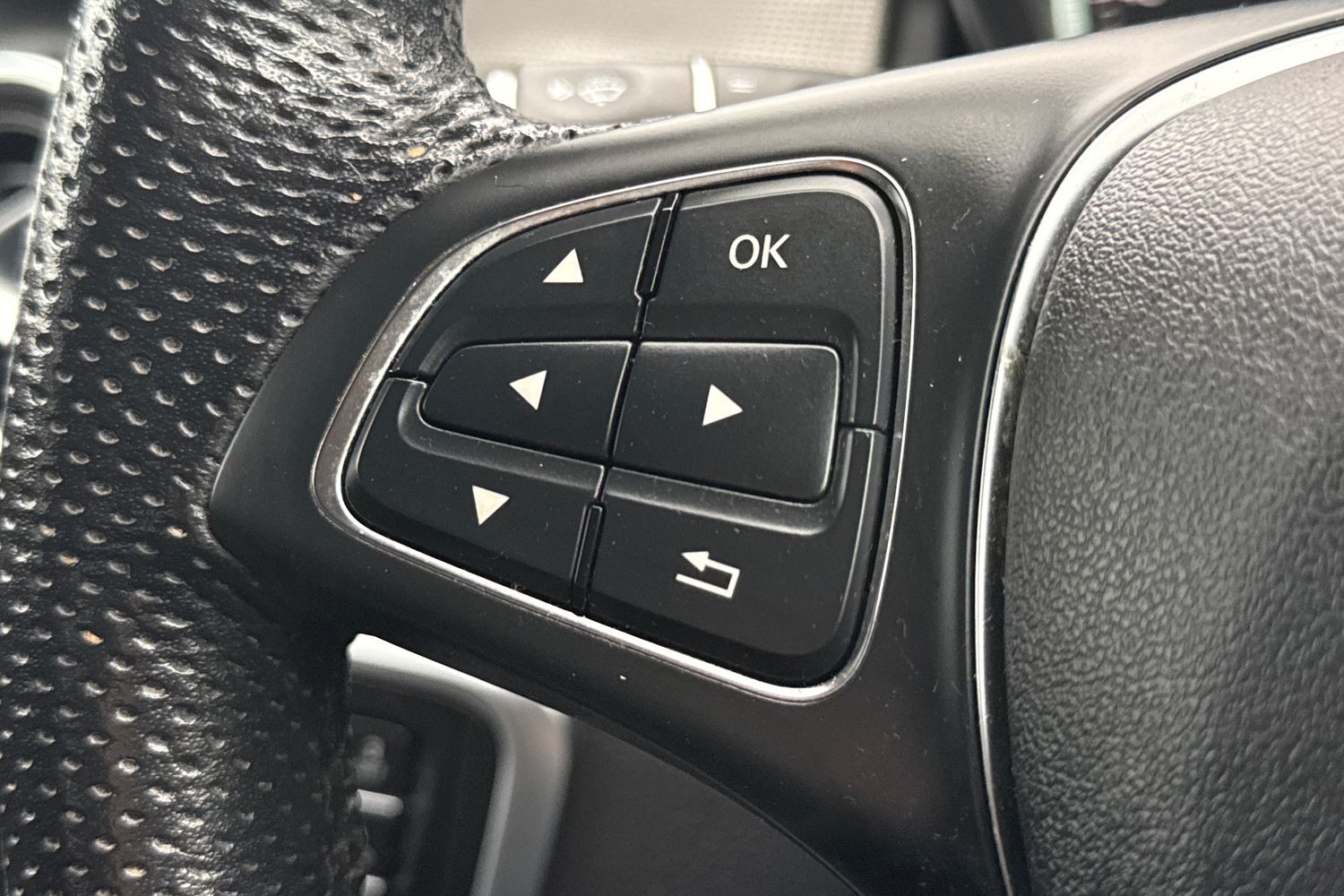 Used Mercedes-Benz GLA 2019 for sale - 76480935: Photo 37