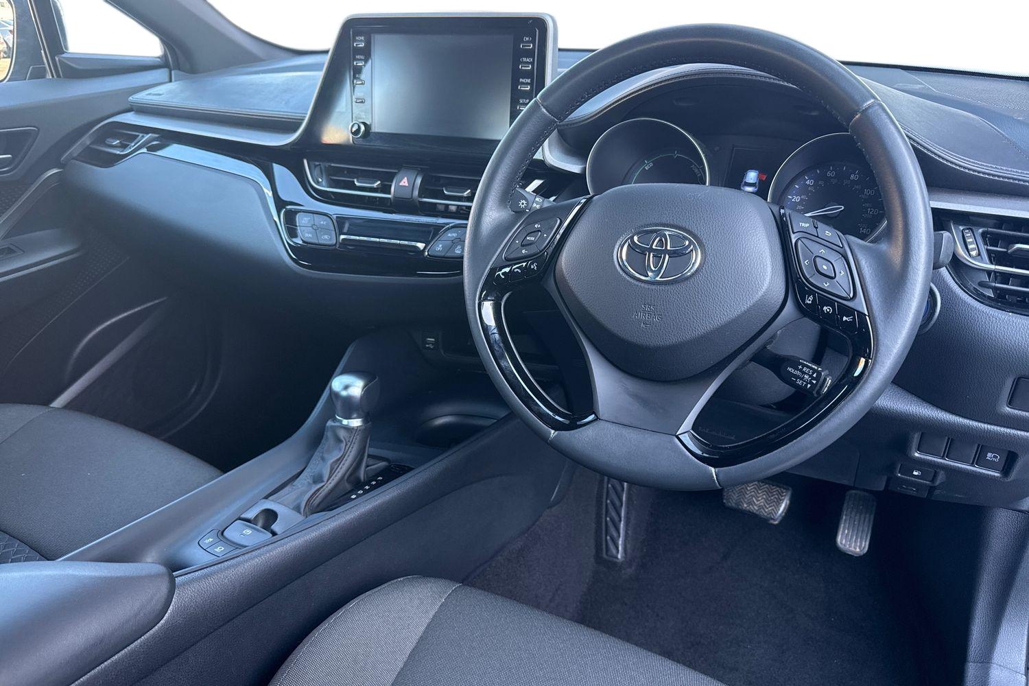 Used Toyota C-HR 2023 for sale - 77758380: Photo 14