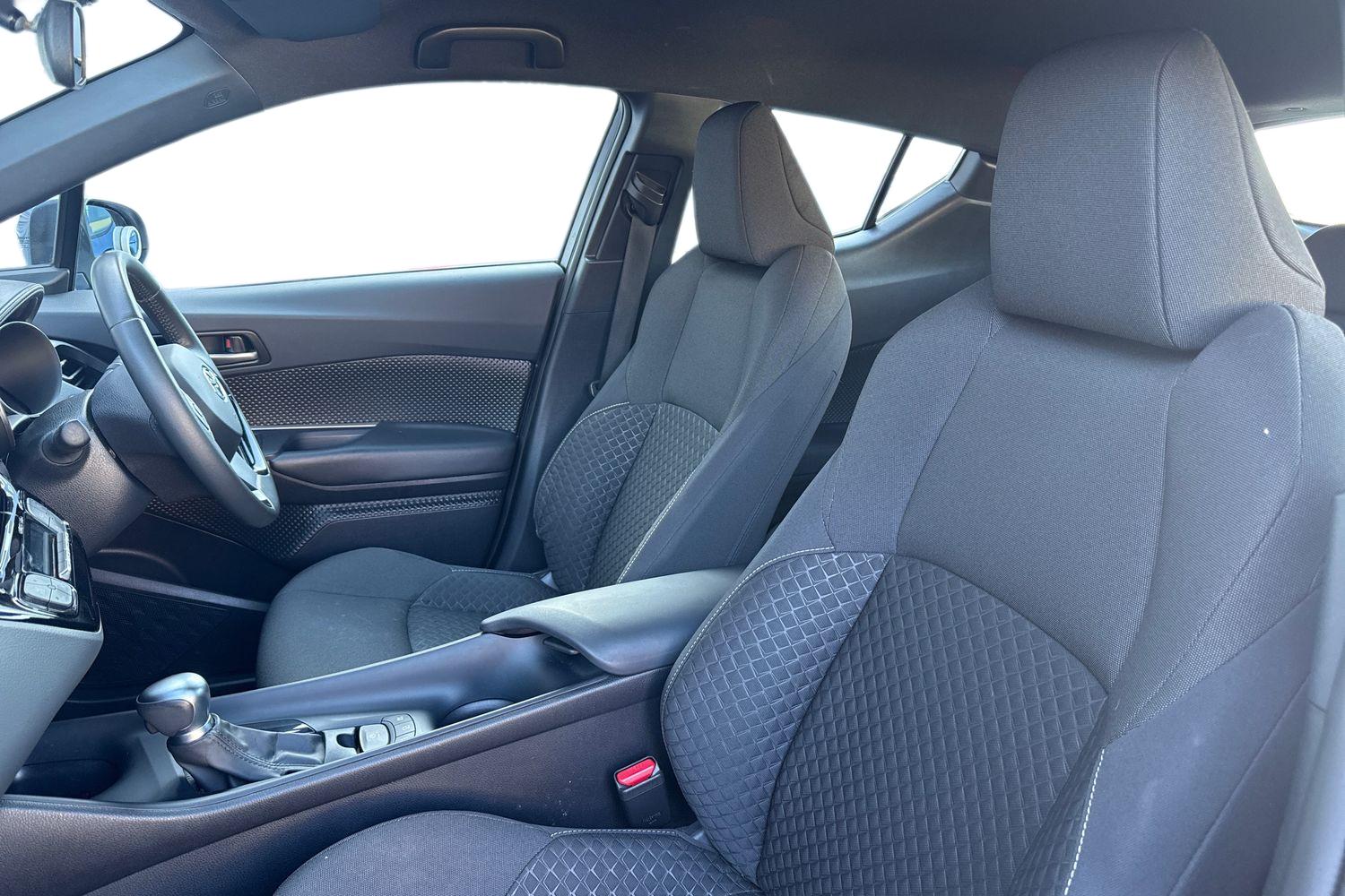 Used Toyota C-HR 2023 for sale - 77758380: Photo 16