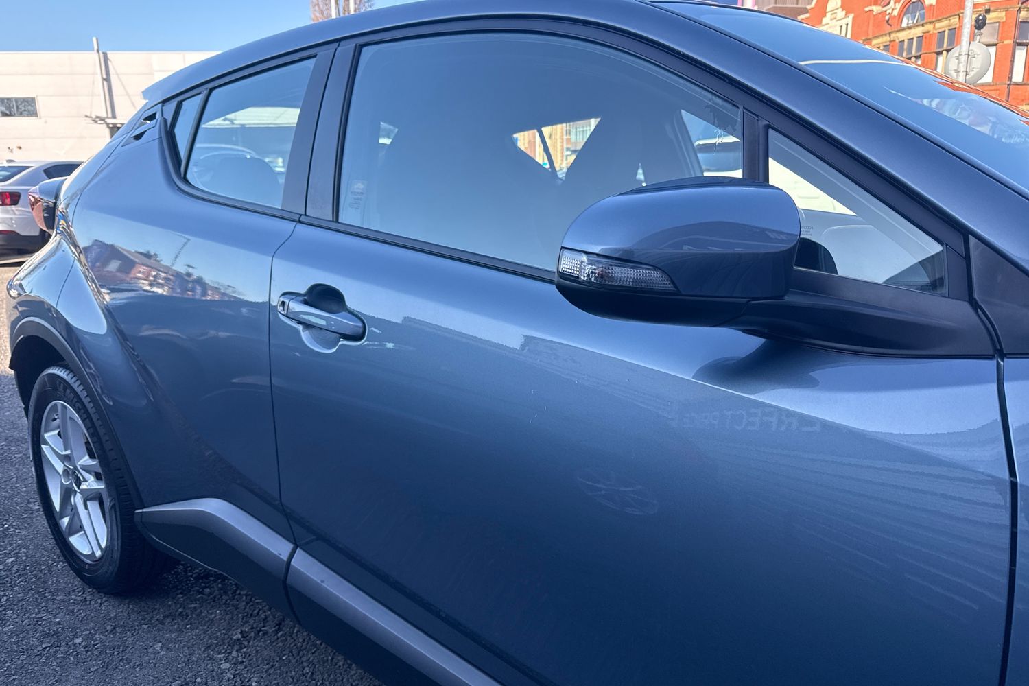 Used Toyota C-HR 2023 for sale - 77758380: Photo 25