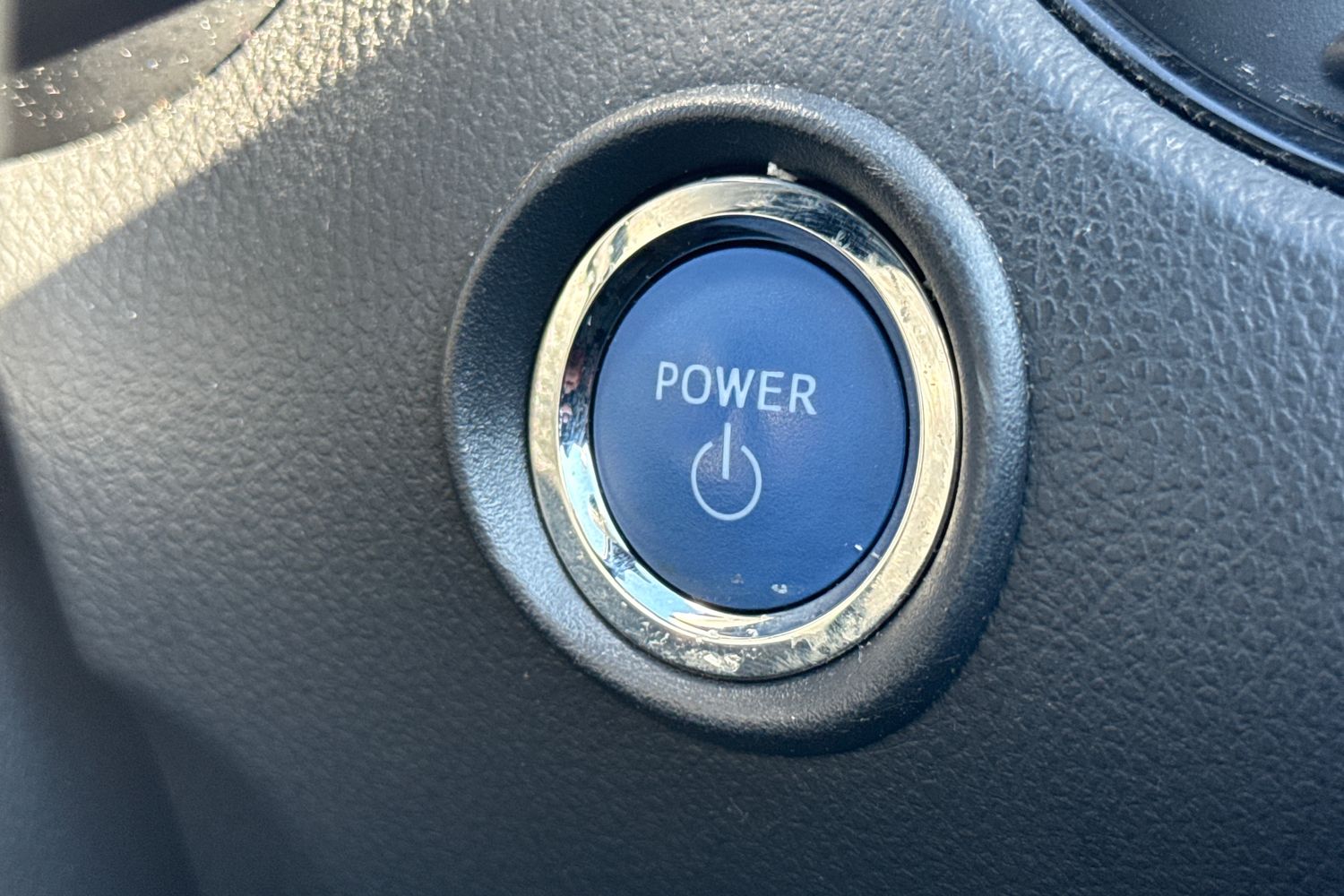 Used Toyota C-HR 2023 for sale - 77758380: Photo 45