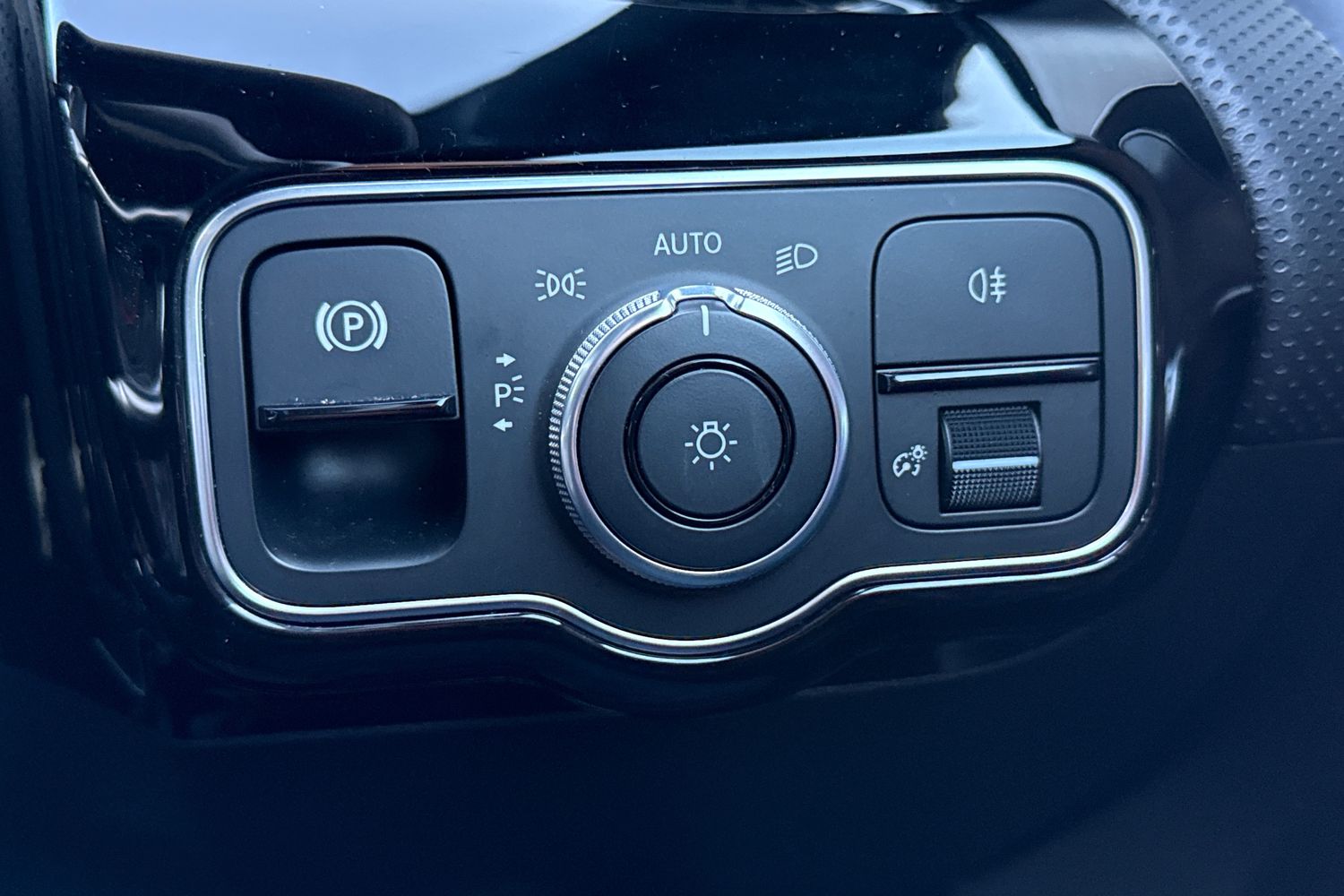 Used Mercedes-Benz CLA 2020 for sale - 76569573: Photo 33