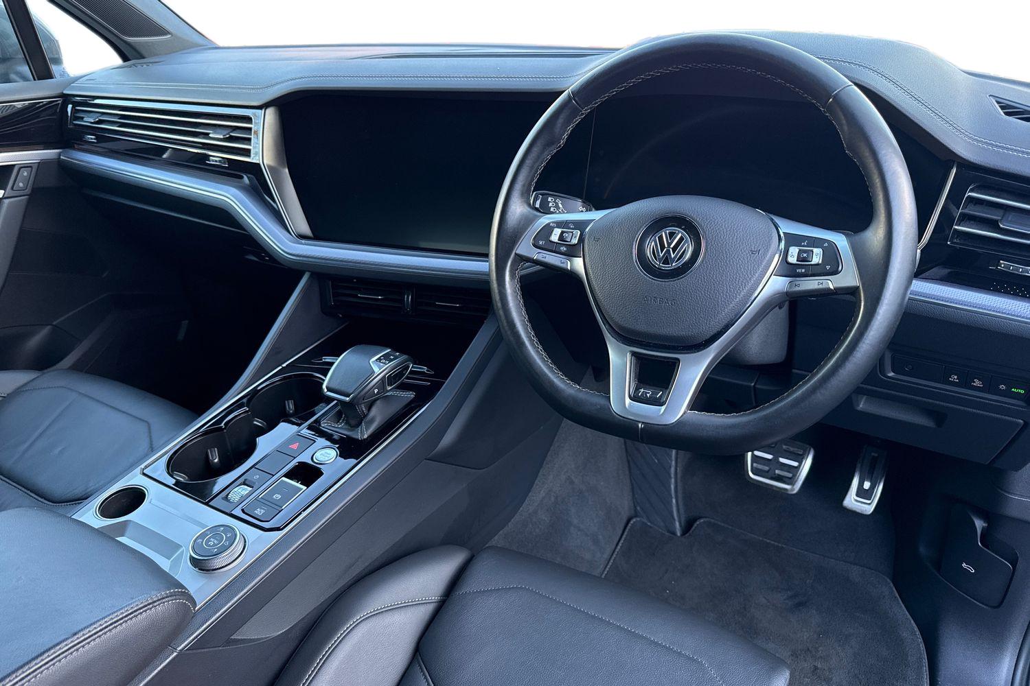 Used Volkswagen Touareg 2019 for sale - 76569624: Photo 14