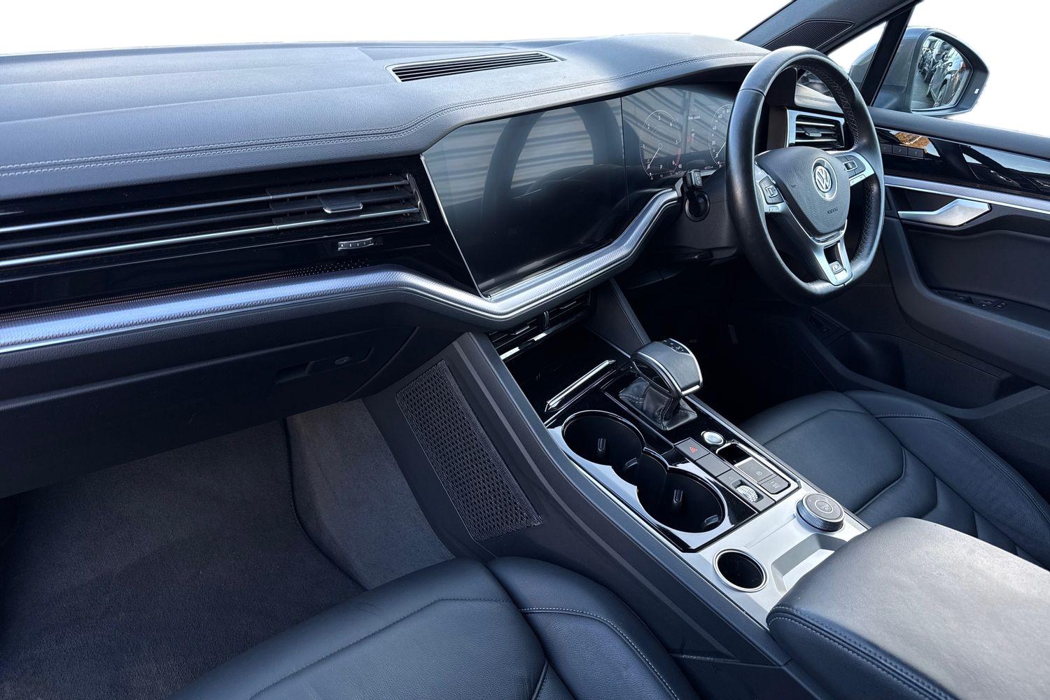 Used Volkswagen Touareg 2019 for sale - 76569624: Photo 15