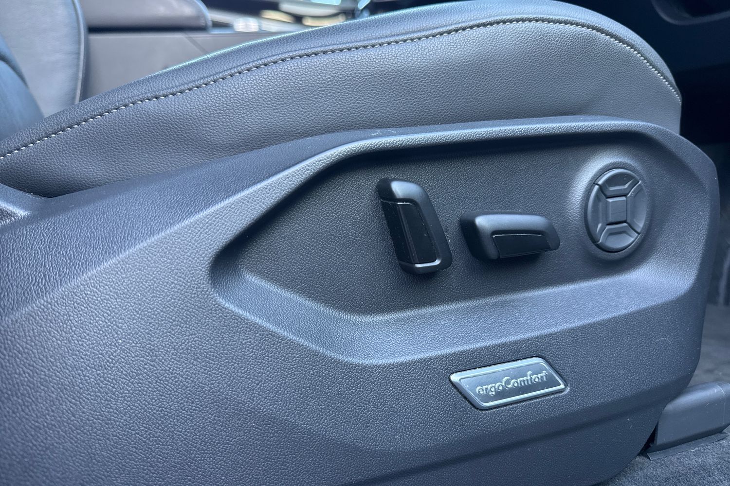 Used Volkswagen Touareg 2019 for sale - 76569624: Photo 32