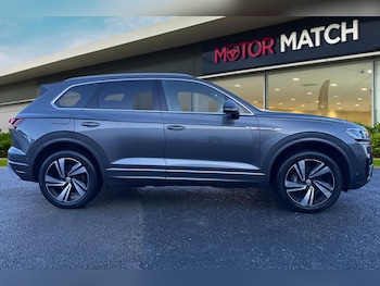 Used Volkswagen Touareg 2019 for sale - 76569624: Photo