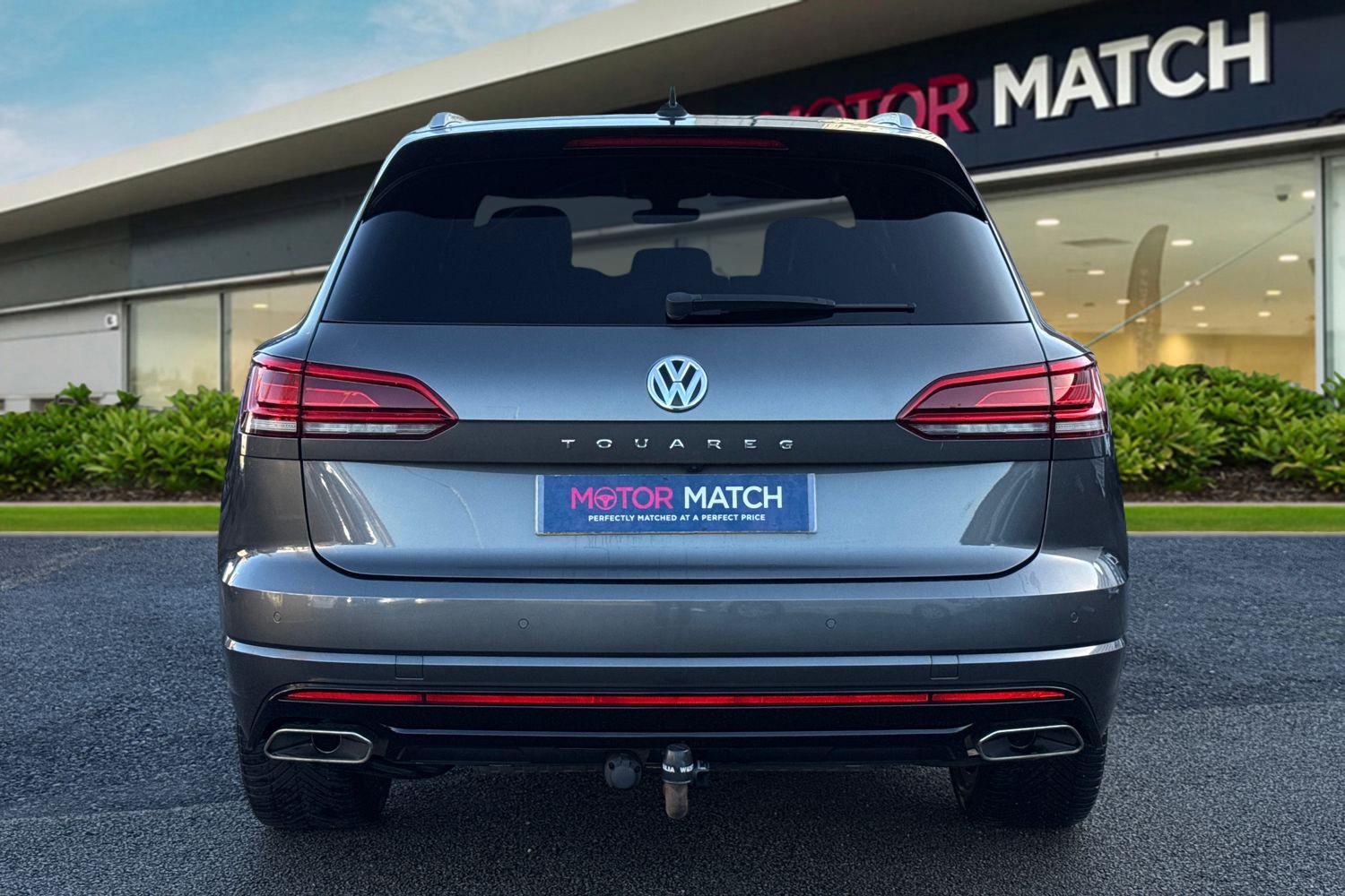 Used Volkswagen Touareg 2019 for sale - 76569624: Photo 4