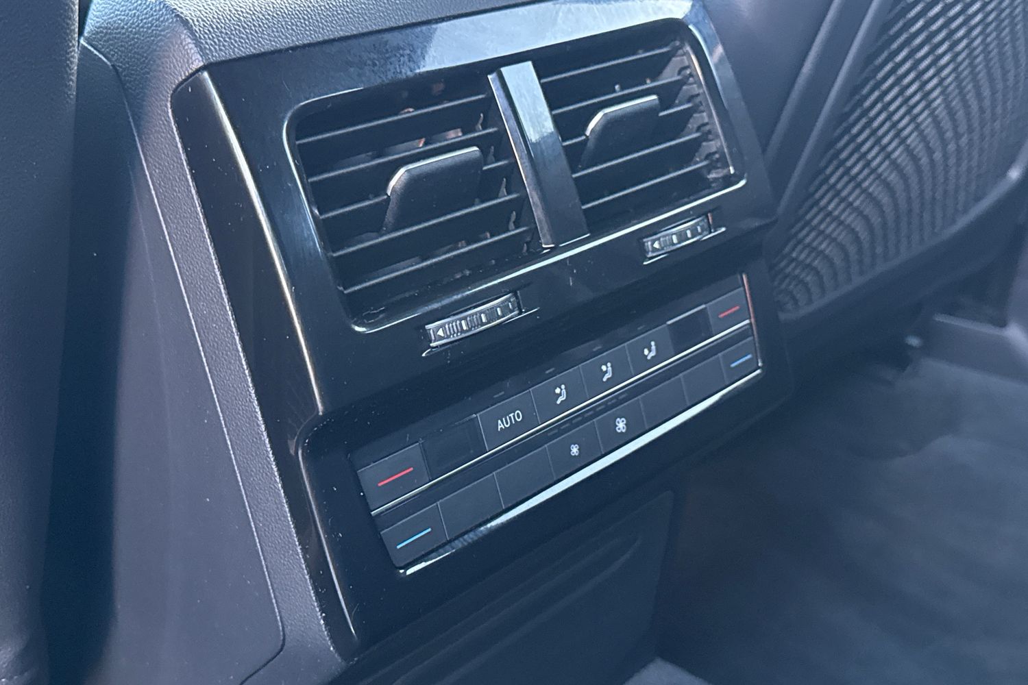 Used Volkswagen Touareg 2019 for sale - 76569624: Photo 41