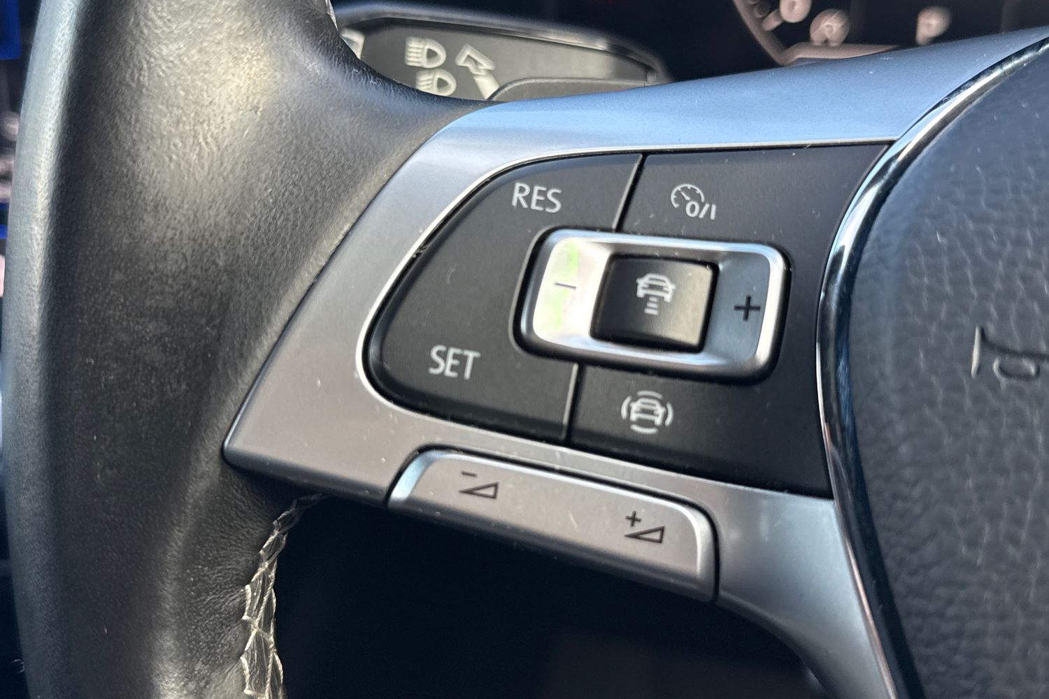 Used Volkswagen Touareg 2019 for sale - 76569624: Photo 50