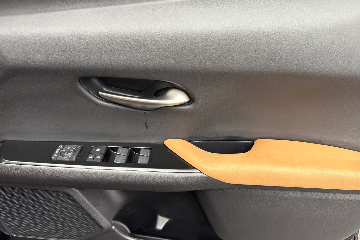 Used Lexus UX 2023 for sale - 76588063: Photo 20