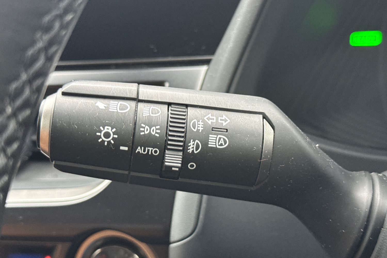 Used Lexus UX 2023 for sale - 76588063: Photo 36