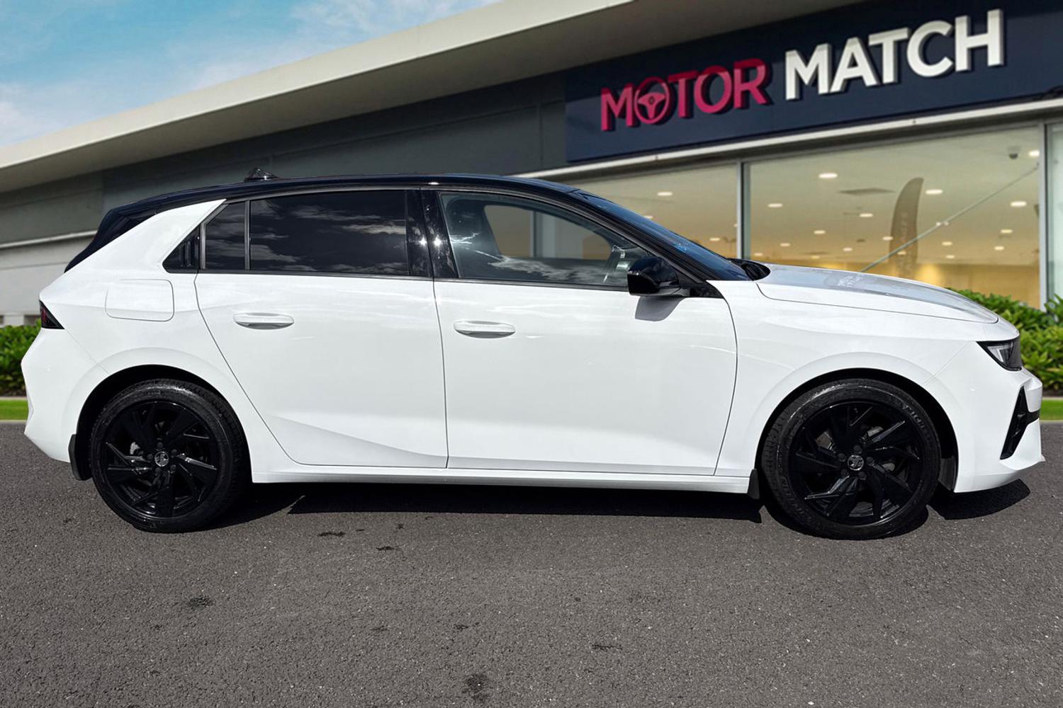 Used Vauxhall Astra 2023 for sale - 78209436: Photo 3