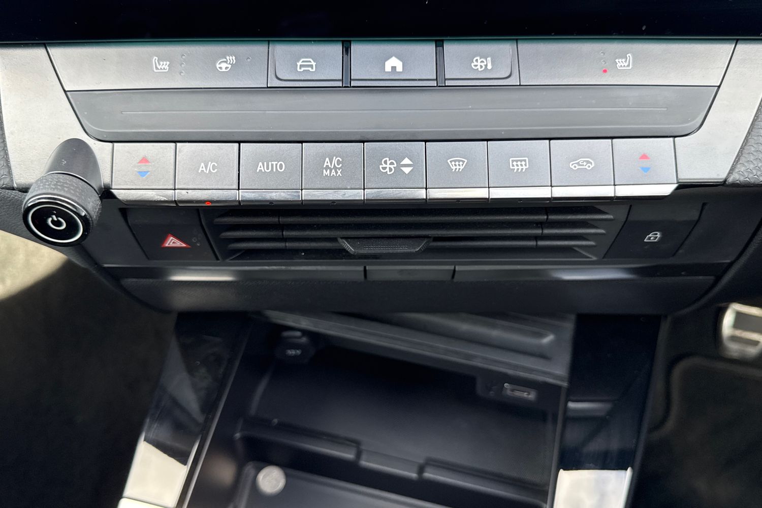 Used Vauxhall Astra 2023 for sale - 78209436: Photo 46