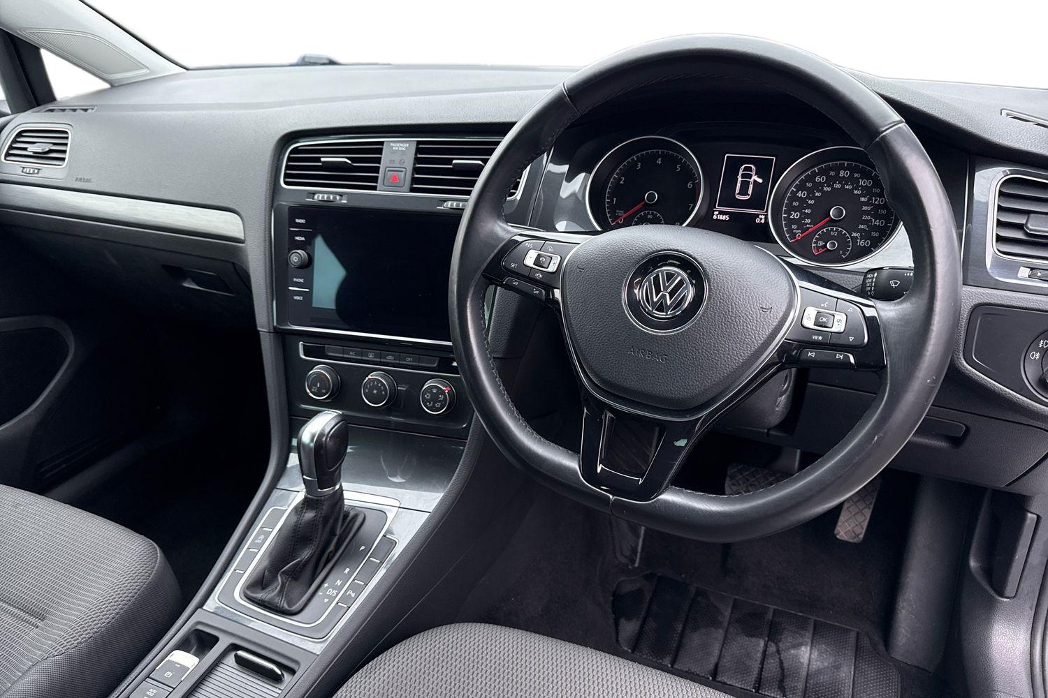 Used Volkswagen Golf 2019 for sale - 77275391: Photo 13
