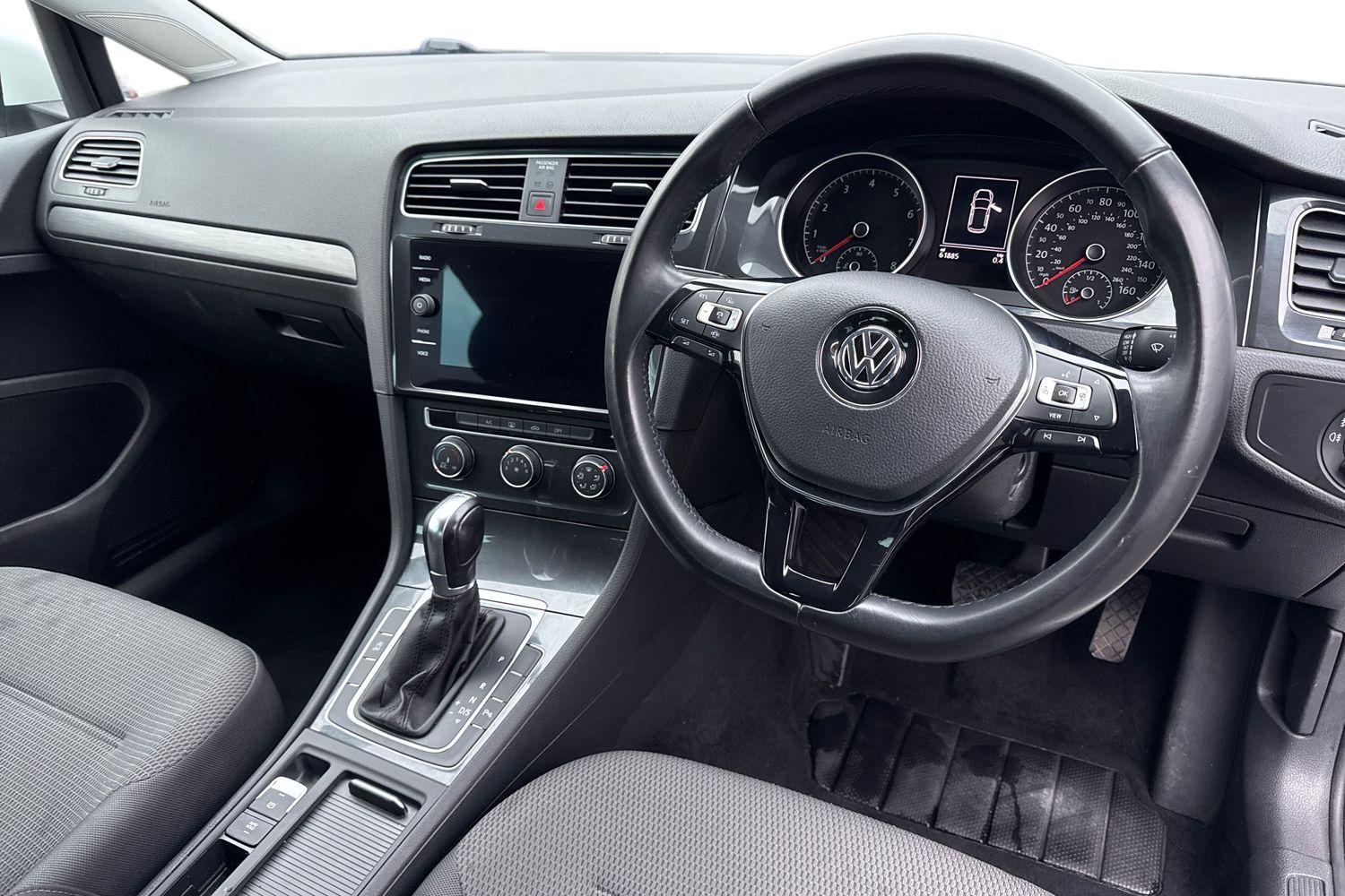 Used Volkswagen Golf 2019 for sale - 77275391: Photo 17