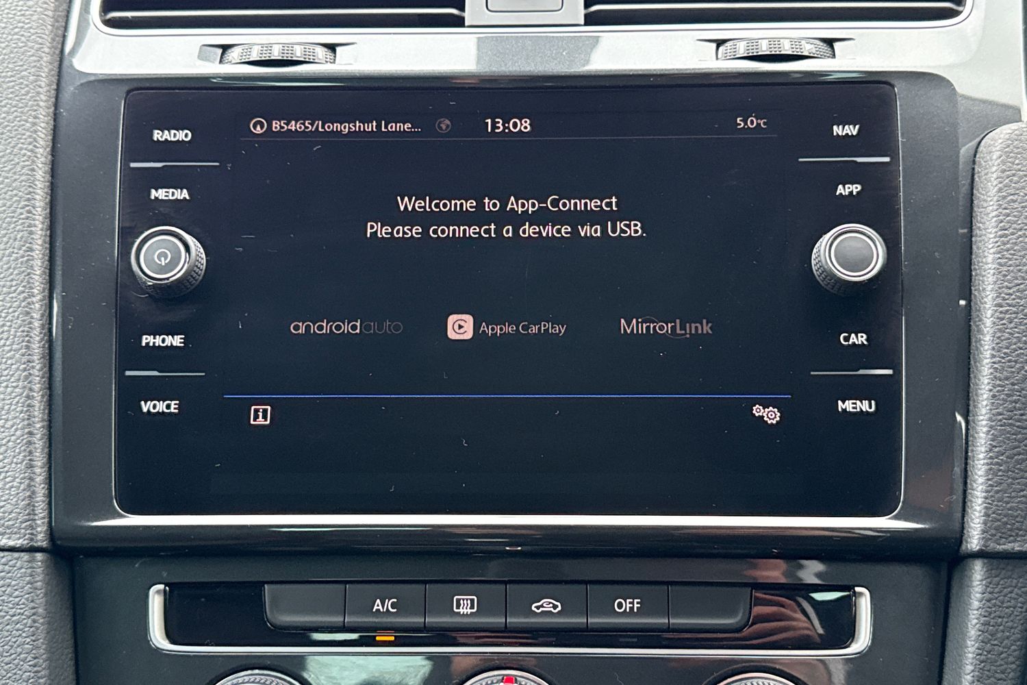 Used Volkswagen Golf 2019 for sale - 77275391: Photo 32