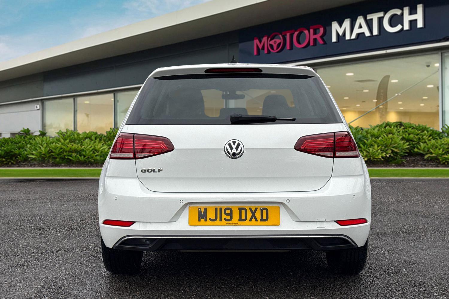 Used Volkswagen Golf 2019 for sale - 77275391: Photo 4