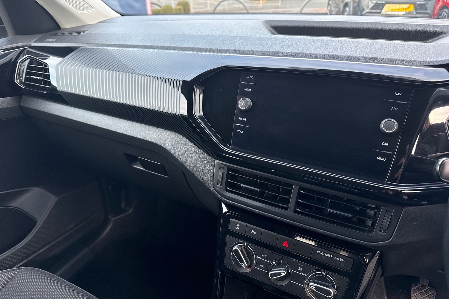 Used Volkswagen T-Cross 2023 for sale - 77206563: Photo 20