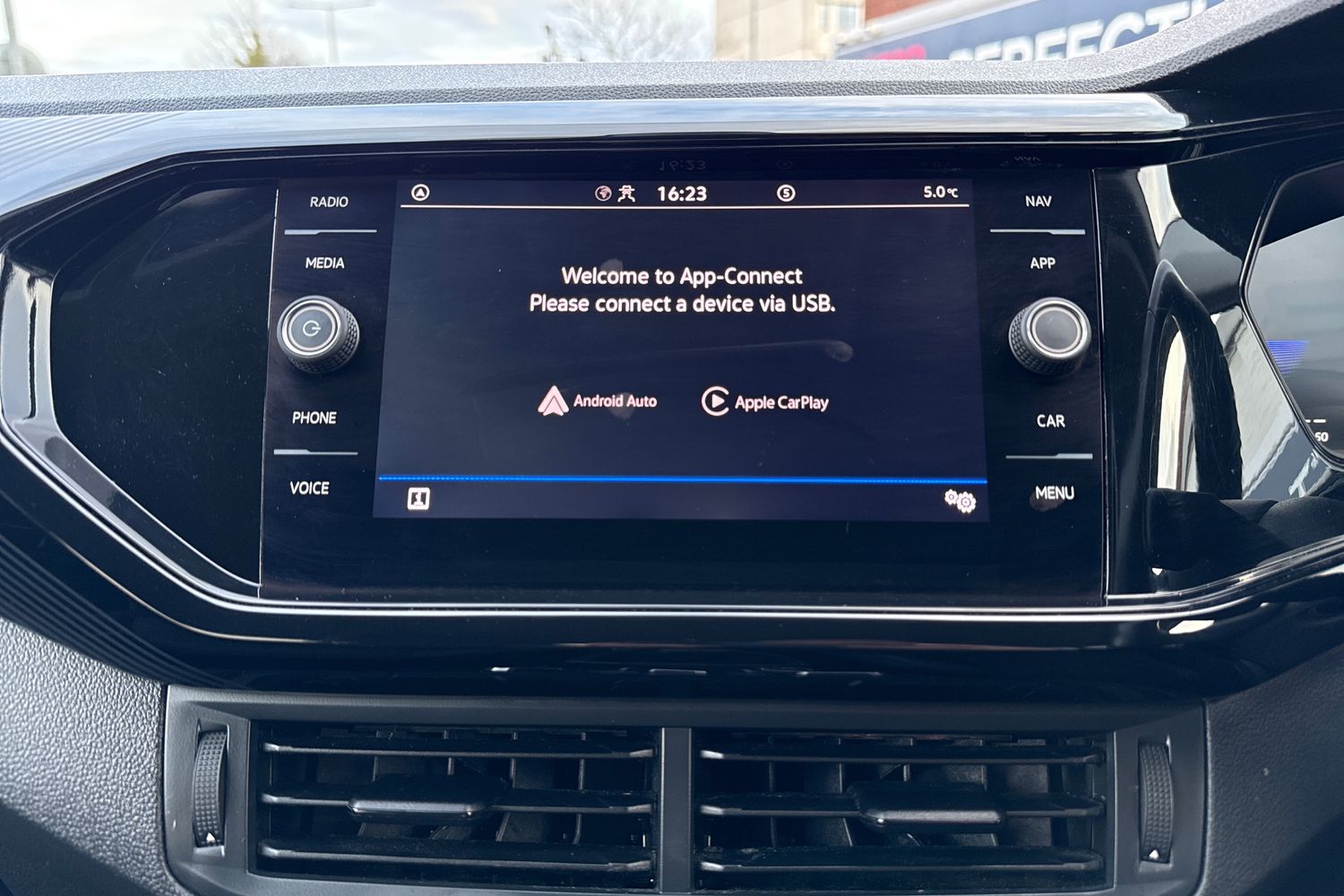 Used Volkswagen T-Cross 2023 for sale - 77206563: Photo 42