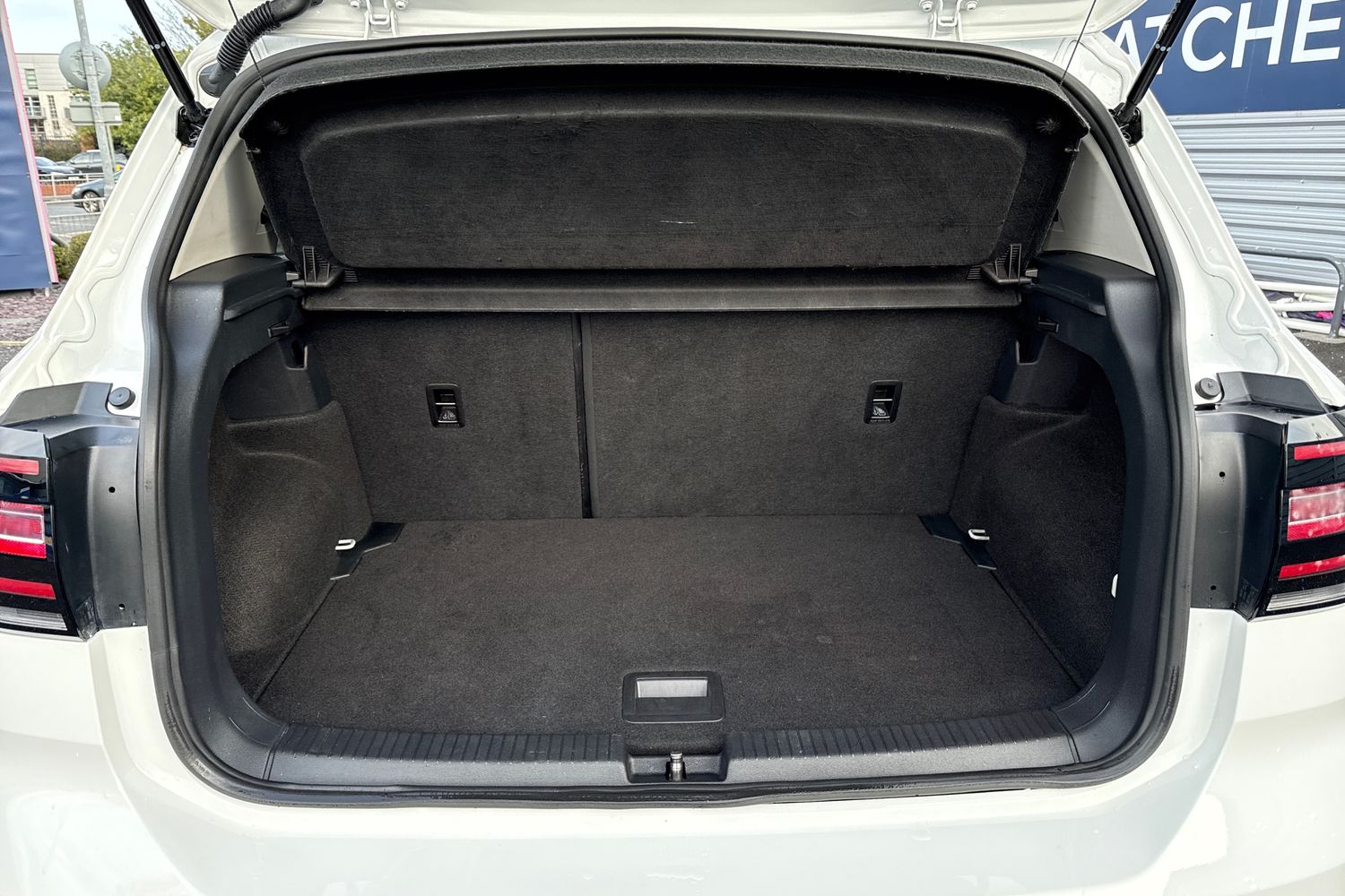 Used Volkswagen T-Cross 2023 for sale - 77206563: Photo 7