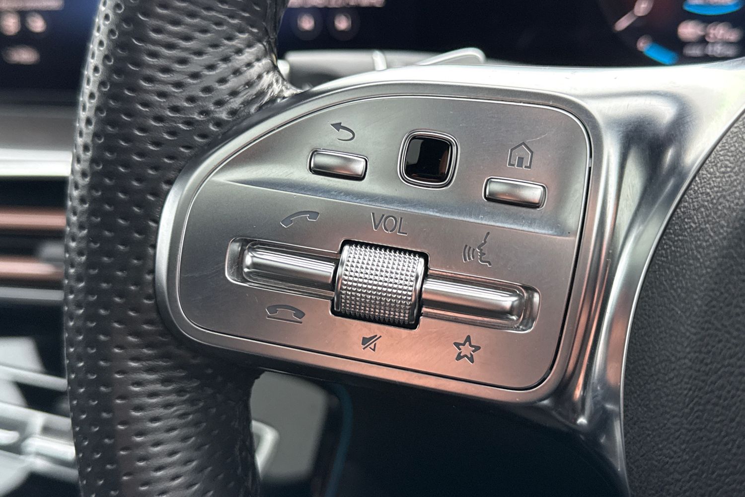 Used Mercedes-Benz EQC 2023 for sale - 77463126: Photo 47