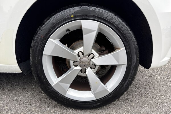 Used Audi A1 2015 for sale - 76264086: Photo 11