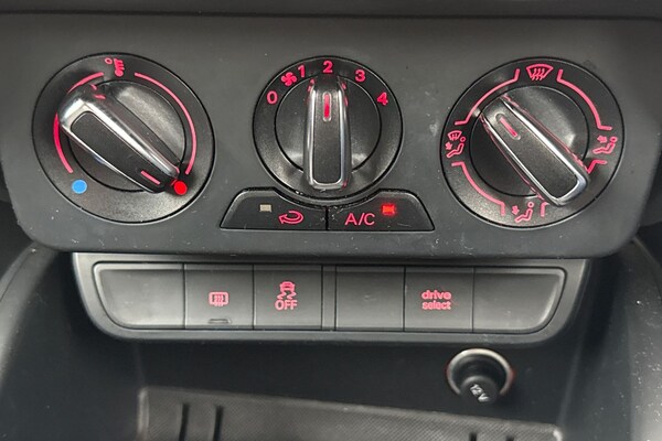 Used Audi A1 2015 for sale - 76264086: Photo 22