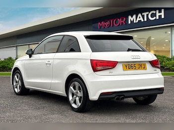 Used Audi A1 2015 for sale - 76264086: Photo 2