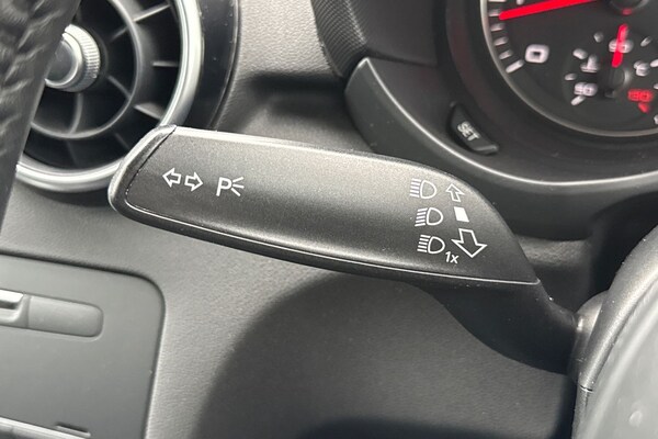 Used Audi A1 2015 for sale - 76264086: Photo 40