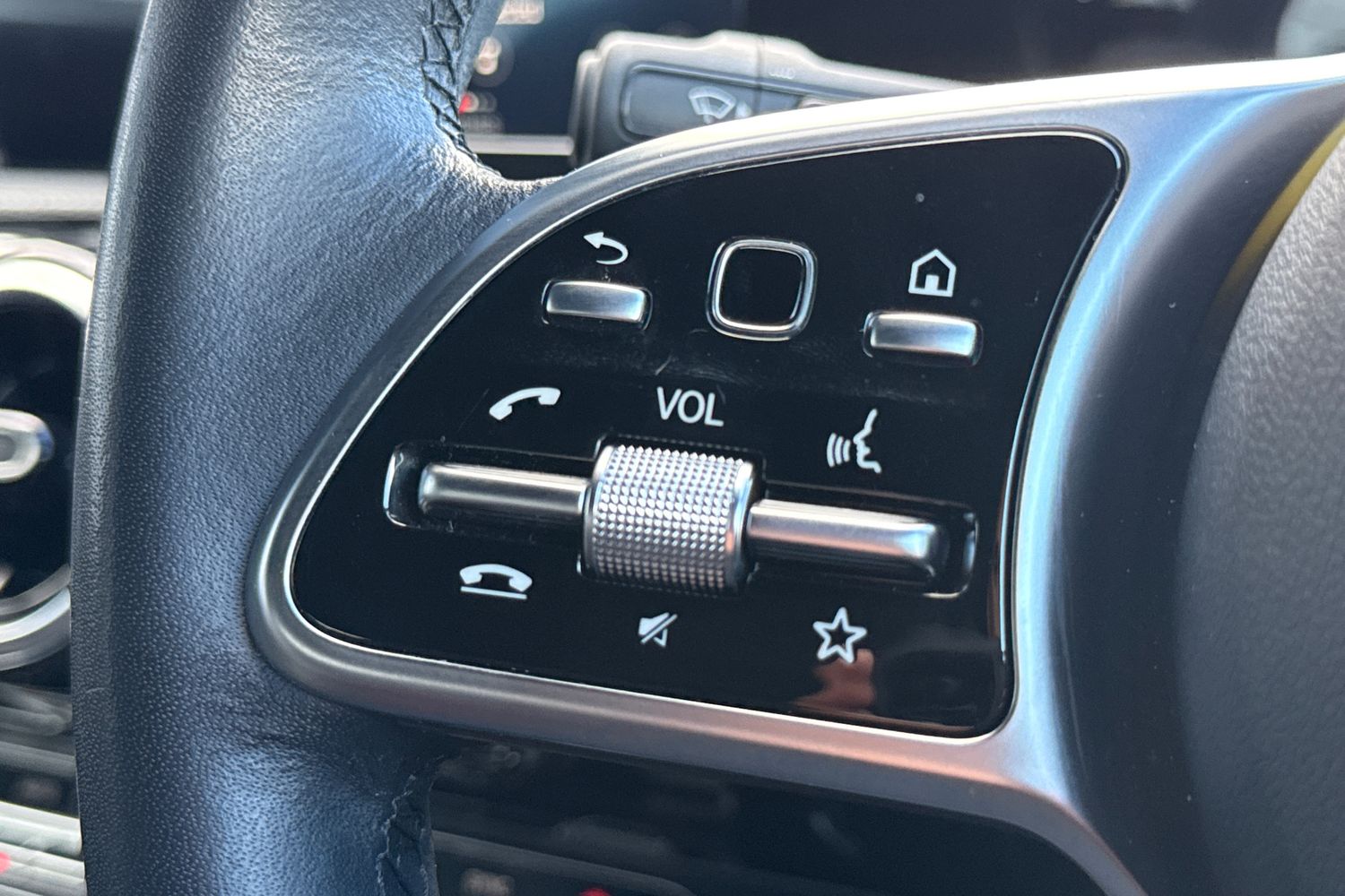 Used Mercedes-Benz A-Class 2019 for sale - 76351995: Photo 39