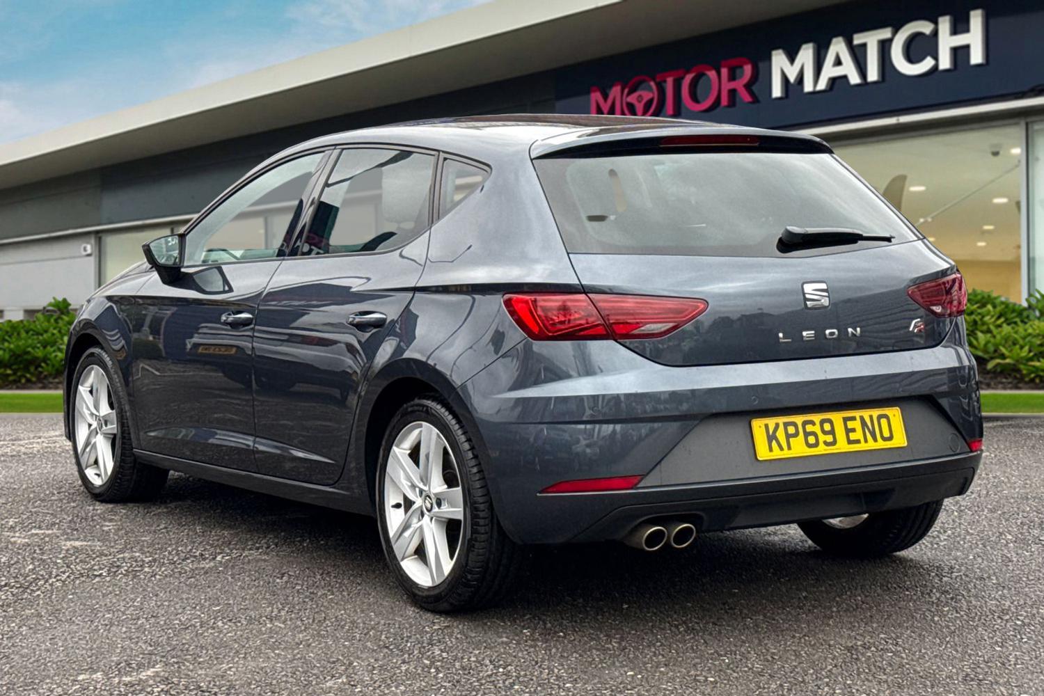 Used SEAT Leon 2019 for sale - 77608159: Photo 2
