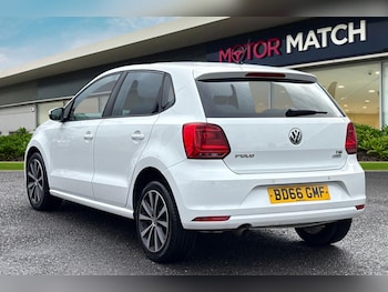 Used Volkswagen Polo 2016 for sale - 75970594: Photo
