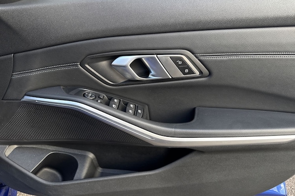 Used BMW 3 Series 2020 for sale - 76286650: Photo 21