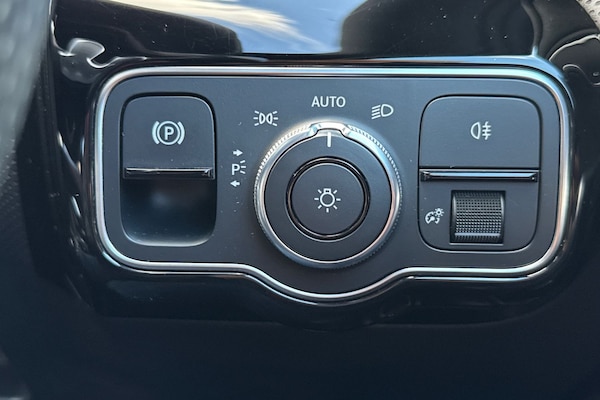Used Mercedes-Benz A-Class 2020 for sale - 76077483: Photo 38