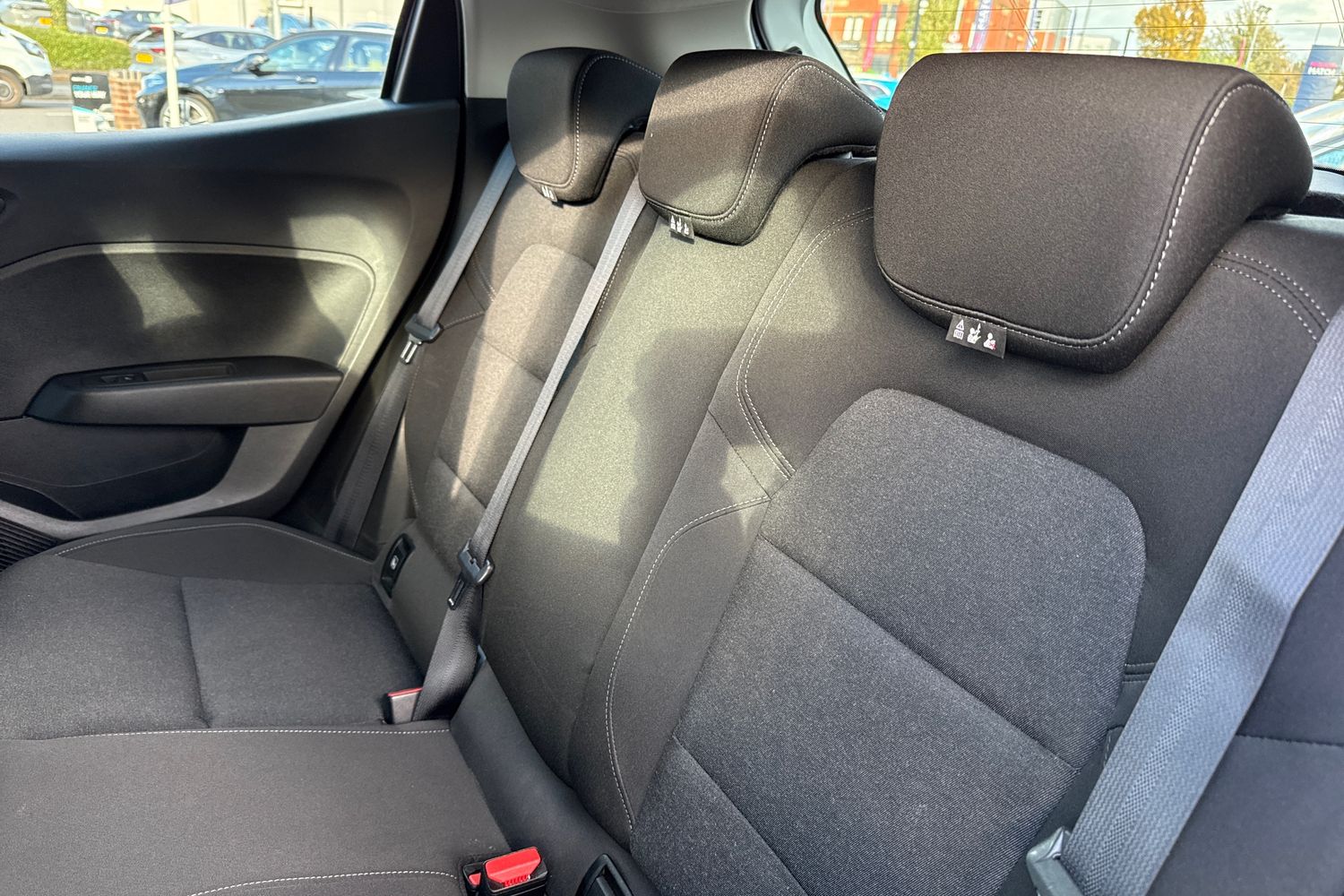 Used Renault Clio 2021 for sale - 76401700: Photo 19