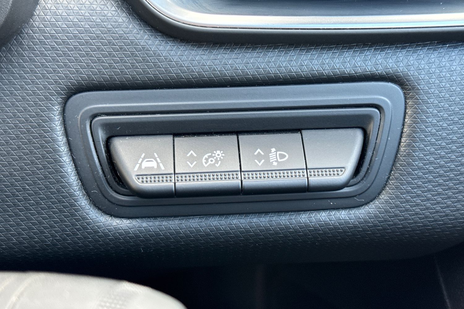 Used Renault Clio 2021 for sale - 76401700: Photo 35