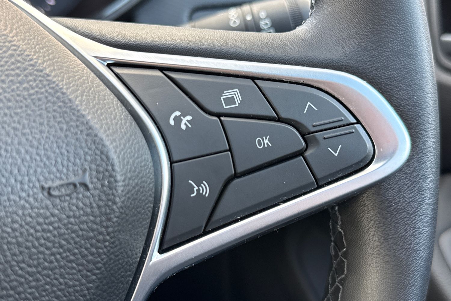 Used Renault Clio 2021 for sale - 76401700: Photo 36