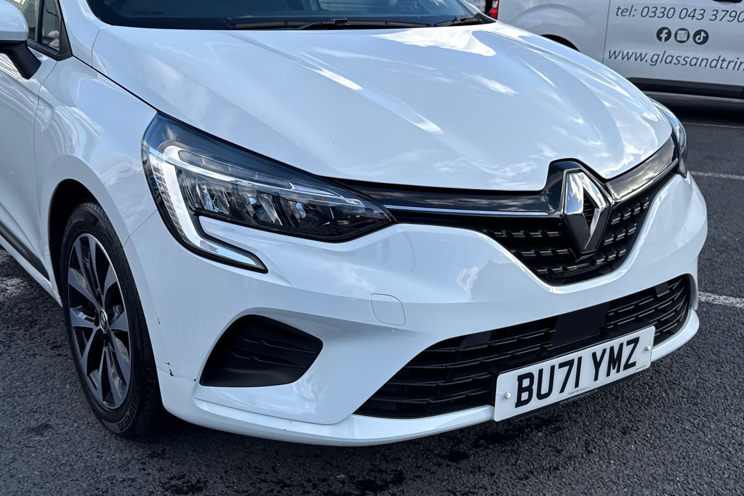 Used Renault Clio 2021 for sale - 76401700: Photo 9