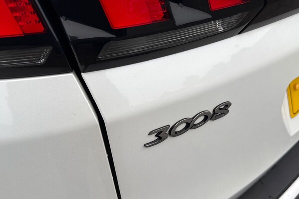 Used Peugeot 3008 2020 for sale - 76274596: Photo 32
