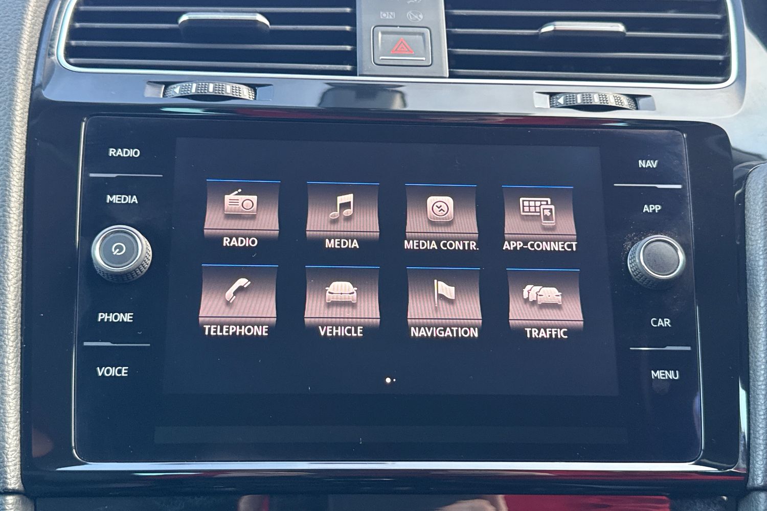 Used Volkswagen Golf 2017 for sale - 76896139: Photo 17